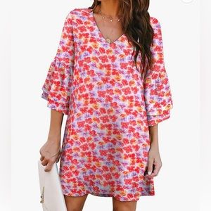Women's  Dress  V-Neck Bell Sleeve Shift Dress new with tags